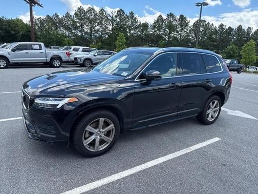 2021 Volvo XC90 T5 Momentum 7 Passenger