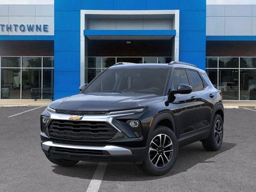 Mosaic Black Metallic 2026 Chevrolet Trailblazer LT
