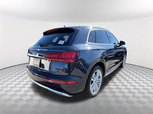 2019 Audi Q5 2.0T Premium Plus