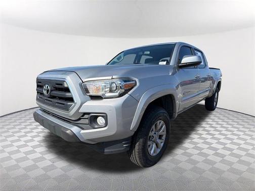 2016 Toyota Tacoma SR5