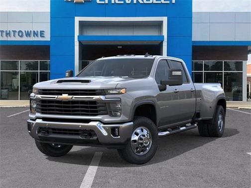 2025 Chevrolet Silverado 3500 LT