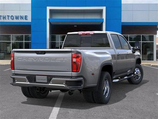 2025 Chevrolet Silverado 3500 LT