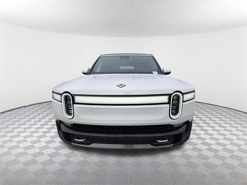 2023 Rivian R1S Adventure