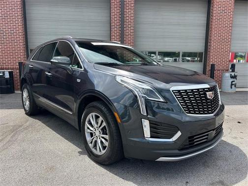 2022 Cadillac XT5 Premium Luxury