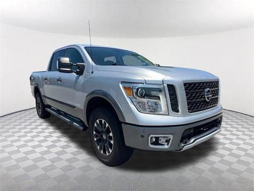 2019 Nissan Titan PRO-4X