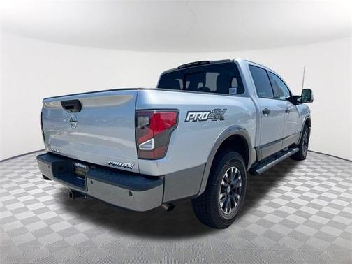 2019 Nissan Titan PRO-4X