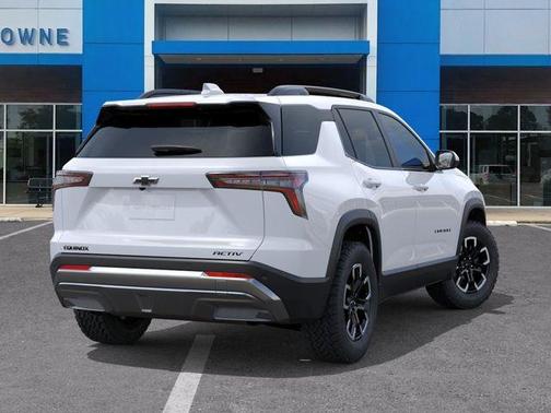 Polar White 2026 Chevrolet Equinox ACTIV