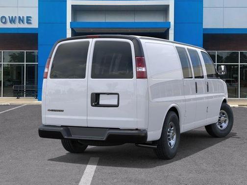 Summit White 2026 Chevrolet Express 2500 Work Van
