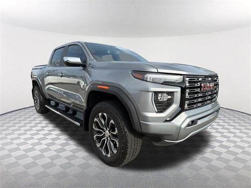 2024 GMC Canyon Denali