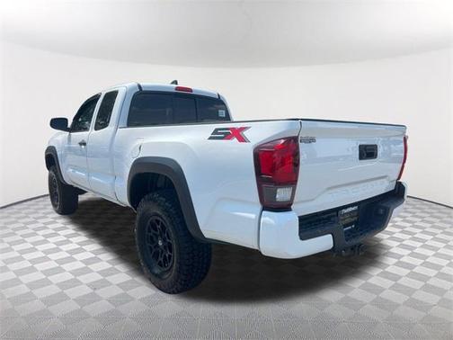 2022 Toyota Tacoma SR5