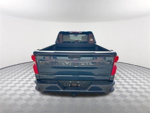 2022 Chevrolet Silverado 1500 Limited Custom
