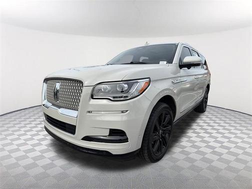 2024 Lincoln Navigator Reserve