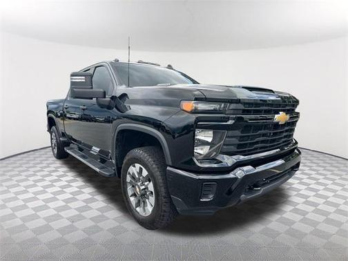 2024 Chevrolet Silverado 2500 Custom