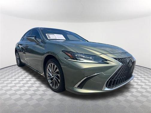 2024 Lexus ES 350 Ultra Luxury