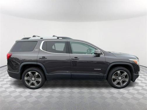 2017 GMC Acadia SLT-2