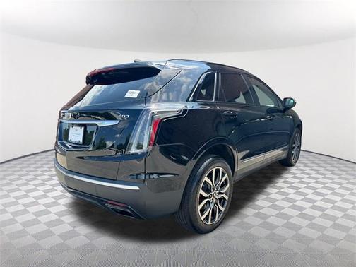 2022 Cadillac XT5 Sport