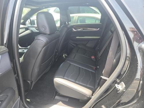 2022 Cadillac XT5 Sport
