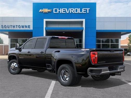 2025 Chevrolet Silverado 3500 LT