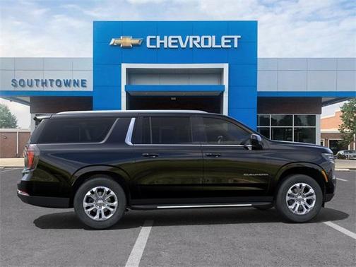 2025 Chevrolet Suburban LT