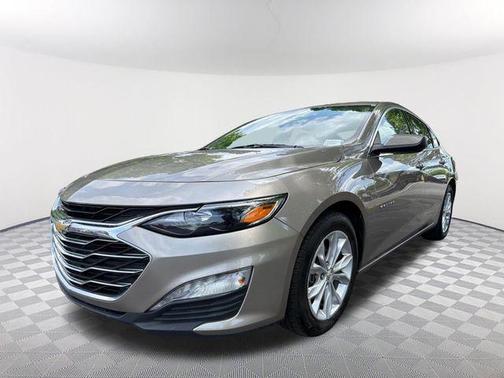 Mineral Gray Metallic 2024 Chevrolet Malibu LT