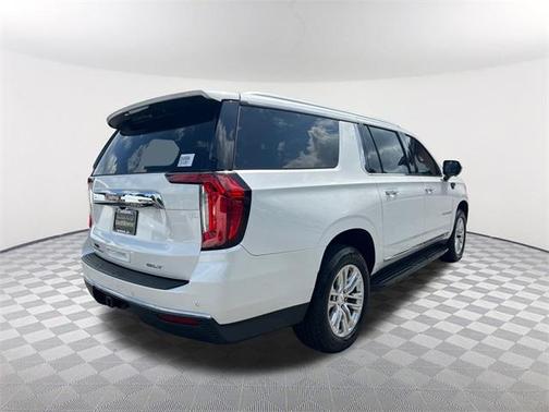 2021 GMC Yukon XL SLT
