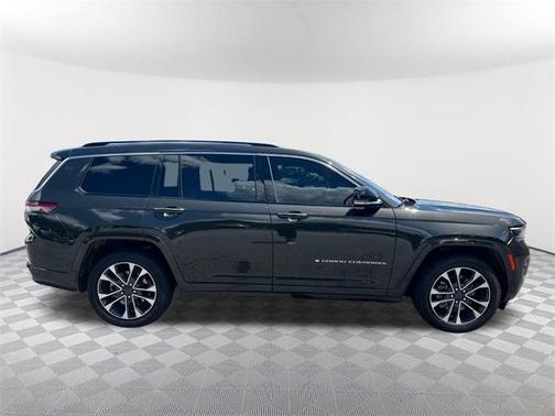 2022 Jeep Grand Cherokee L Overland