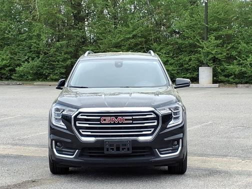 Ebony Twilight Metallic 2024 GMC Terrain SLT