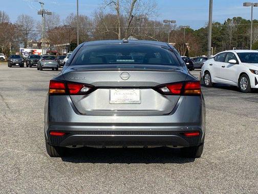 2025 Nissan Altima S FWD