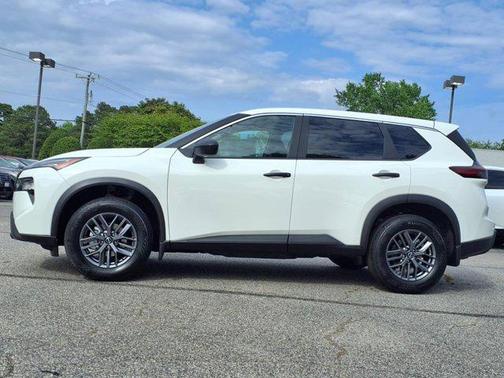 2025 Nissan Rogue S