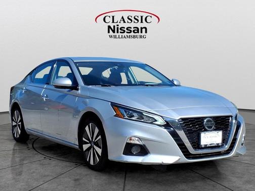 Brilliant Silver Metallic 2020 Nissan Altima 2.5 SL