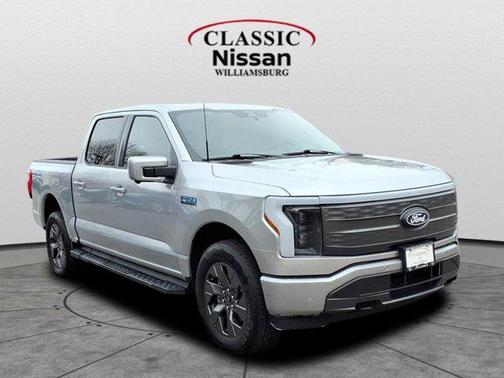 2024 Ford F-150 Lightning LARIAT