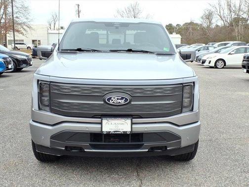 2024 Ford F-150 Lightning LARIAT