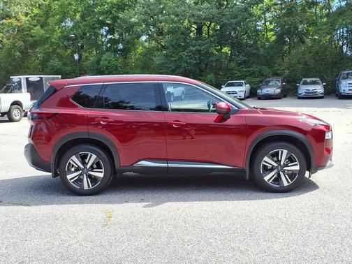 Scarlet Ember Tintcoat 2023 Nissan Rogue Platinum
