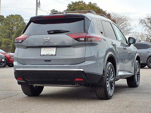 2025 Nissan Rogue Platinum