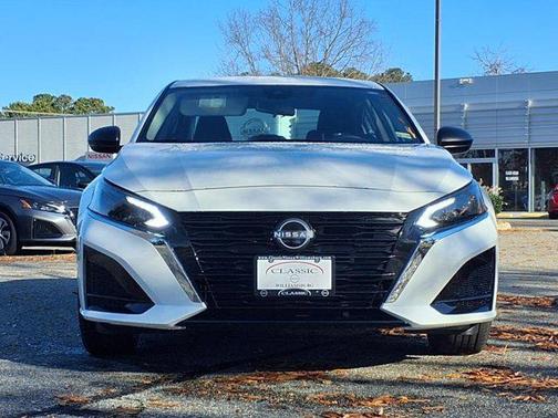 2025 Nissan Altima S FWD