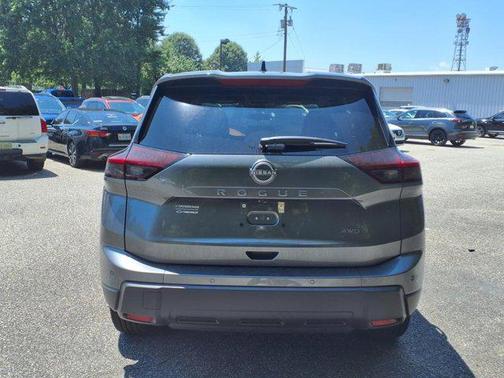 2025 Nissan Rogue S