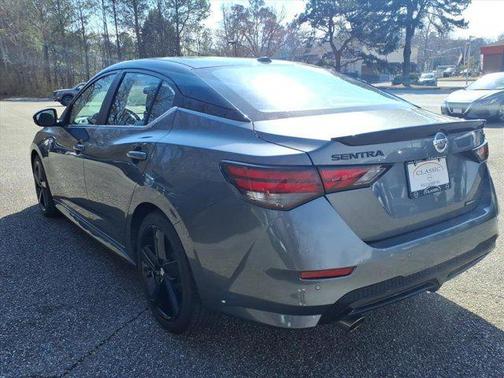2022 Nissan Sentra SR