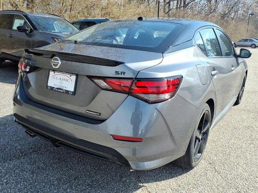 2022 Nissan Sentra SR
