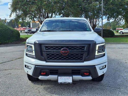 2024 Nissan Titan PRO-4X