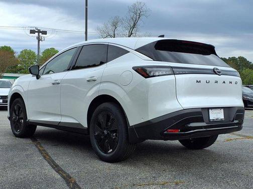 2025 Nissan Murano SV
