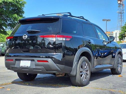 2023 Nissan Pathfinder SV 4WD