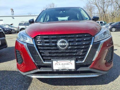 2023 Nissan Kicks SV