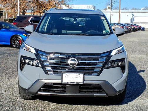 2024 Nissan Rogue SL