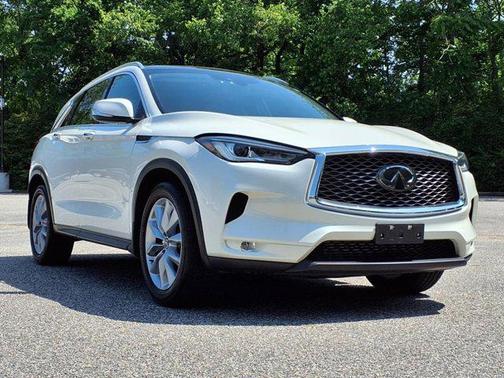 2022 INFINITI QX50 LUXE AWD