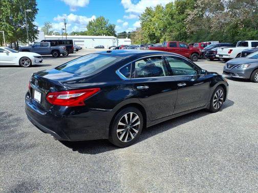 2017 Nissan Altima 2.5 SV