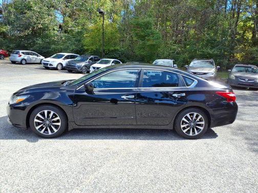 2017 Nissan Altima 2.5 SV