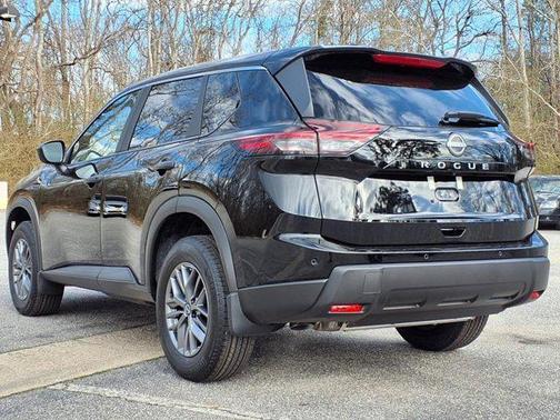 2025 Nissan Rogue S