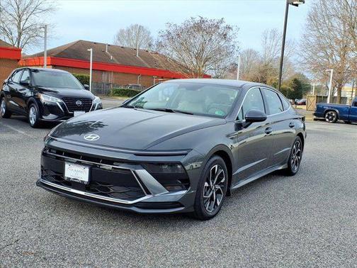 2024 Hyundai SONATA SEL