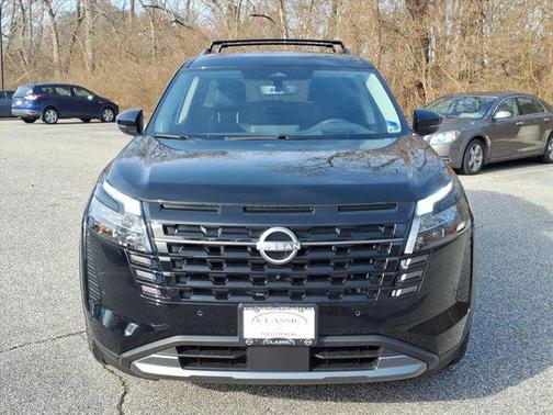 Super Black 2026 Nissan Pathfinder Platinum