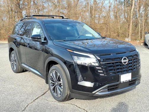 Super Black 2026 Nissan Pathfinder Platinum